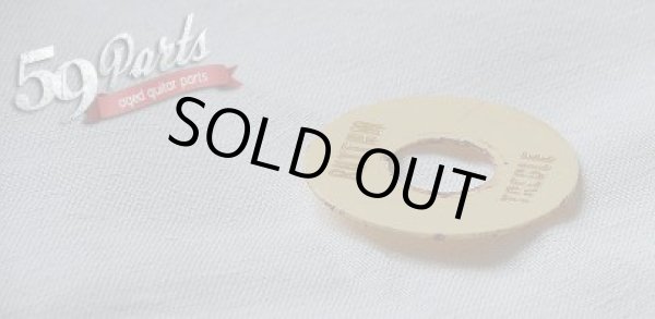 画像1: 59PARTS/AGED TOGGLE SWITCH PLATE, CREAM/Gibson Les Paul/スイッチカバー/ビンテージパーツ/全国一律送料無料 (1)