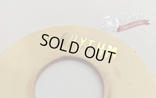 画像2: 59PARTS/AGED TOGGLE SWITCH PLATE, CREAM/Gibson Les Paul/スイッチカバー/ビンテージパーツ/全国一律送料無料 (2)