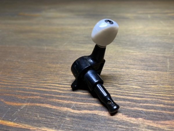 画像3: GOTOH ギターペグ SG381 R6(右6連)Gotoh peg Jake.E.Leeタイプ ブラック ホワイト ツマミ 05P1/全国一律送料無料 (3)