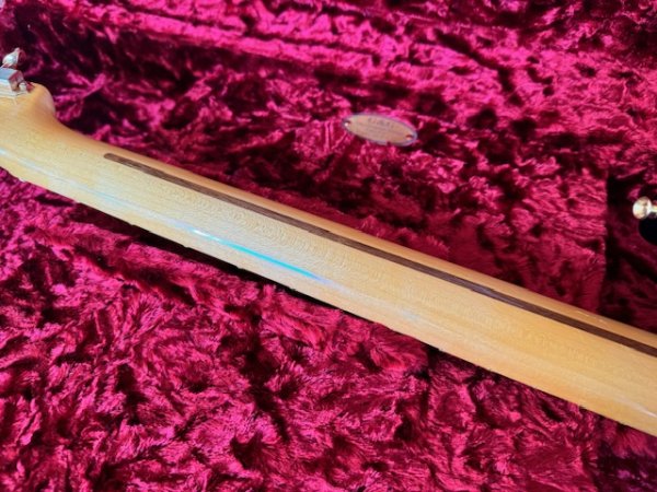 画像5: Fender Custom Shop Limited Edition '54 Stratocaster Black / Gold Hard Ware/新品全国一律送料無料 (5)