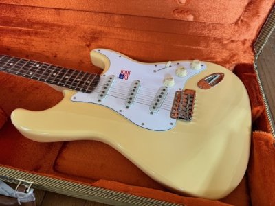 画像1: Fender USA Yngwie Malmsteen Signature Stratocaster / Rosewood/新品全国一律送料無料