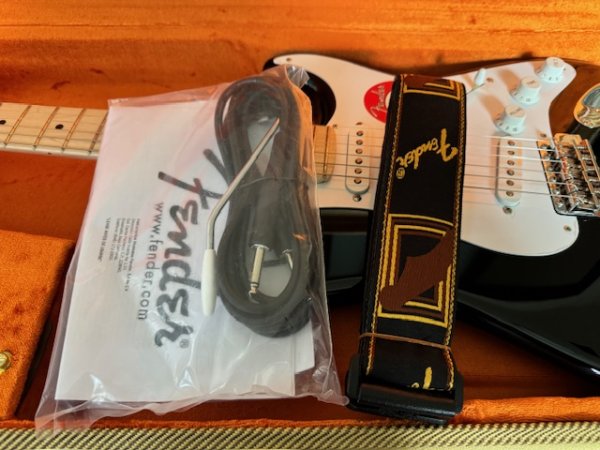 画像7: Fender USA Eric Clapton Stratocaster / ''BLACKIE'/新品全国一律送料無料 (7)