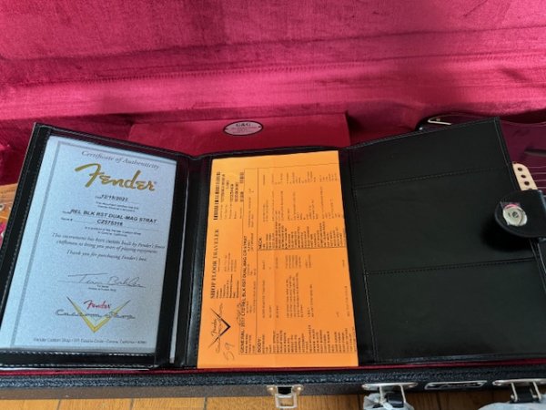 画像7: Fender Custom Shop LTD 1960 Dual-Mag Stratocaster - Handwound PU's / Aged Black/新品全国一律送料無料 (7)