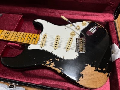 画像1: Fender Custom Shop '69 Stratocaster Heavy Relic - Handwound PU's / Black/新品全国一律無料