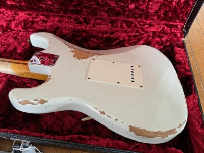 画像2: Fender Custom Shop '69 Stratocaster Heavy Relic - Handwound PU's / Olympic White/新品全国一律送料無料