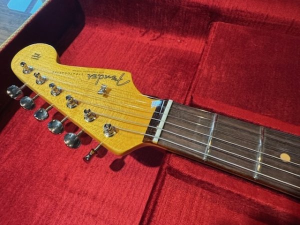 画像3: Fender Custom Shop Limited Edition BVLGARI Stratocaster NOS - Wide Fade 2-Color Sunburst/新品/全国一律送料無料 (3)