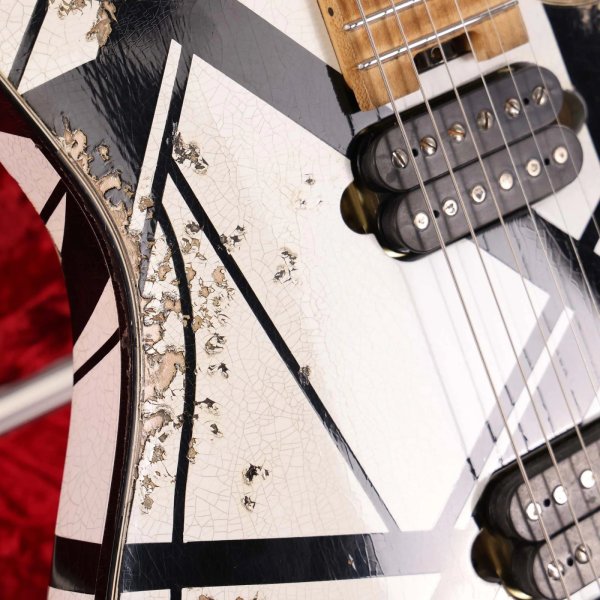 画像9: EVH Custom Shop Wolfgang/Special Edition Relic Black and White Stripes/新品/全国一律送料無料 (9)