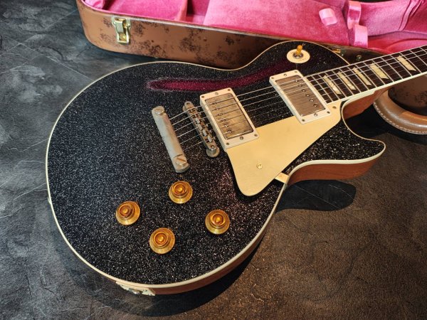 画像1: Gibson Custom Shop Murphy Lab '57 Les Paul Sparkle Black Ultra Light Aged/新品/全国一律送料無料 (1)