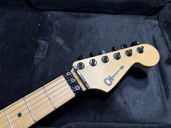 画像3: Charvel USA Warren DeMartini Blood and Skull + D-Tuner (3)