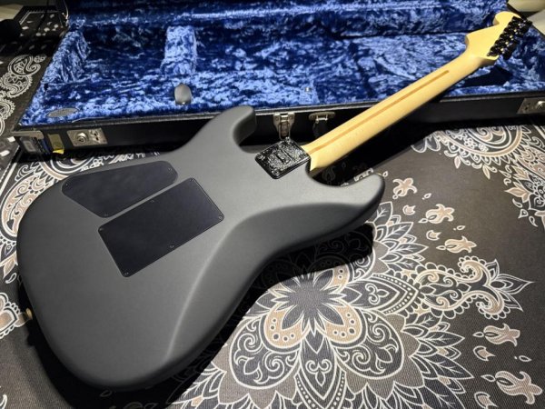 画像6: Charvel Charvel Custom Shop San Dimas Custom Satin Black  (6)