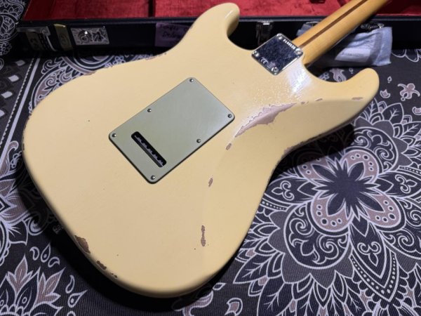 画像6: Fender Custom Shop Fender Custom Shop Custom Deluxe S-1 Stratocaster S-S-H Relic / Aged Vintage White  (6)