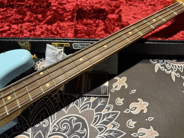画像4: Fender Custom Shop Fender USA Custom Shop '64s Jazz-Bass / Relic / Daphne Blue (4)