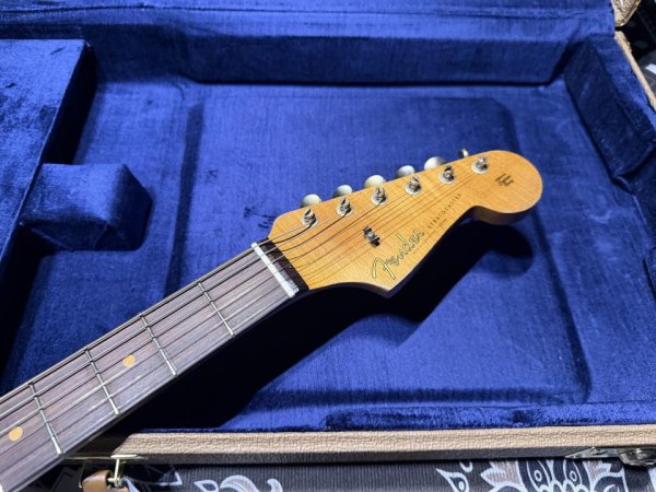 画像5: Fender Custom Shop '61 Stratocaster / Limited Edition Faded 3-Color Sunburst / Heavy Relic (5)