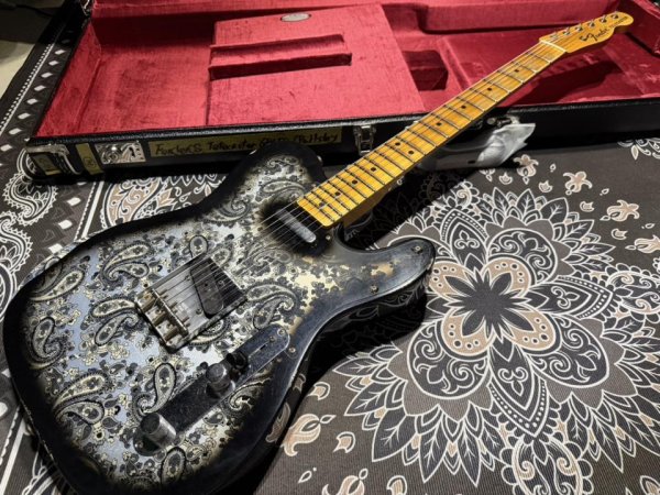 画像2: Fender Custom Shop Fender Custom Shop '68 Telecaster Limited / Black Paisley / Relic (2)