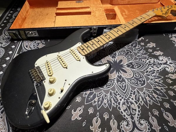 画像3: Fender Custom Shop '69 Stratocaster / Journeyman Relic / Charcoal Frost Metallic (3)