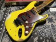画像2: Fender Custom Shop '62 Stratocaster FRT SSH / Heavy Relic / Graﬃti-Yellow (2)