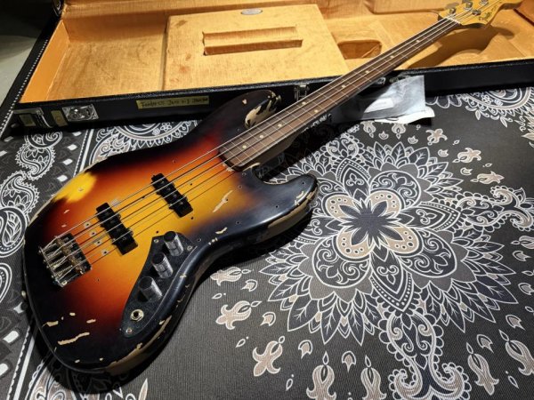 画像2: Fender Custom Shop Jaco Pastorius Tribute Fretless Jazz Bass / Relic (2)