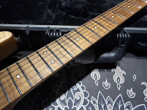 画像4: Charvel Charvel USA Guthrie Govan Signature HSH Flame Maple (4)