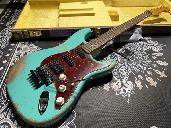 画像2: Fender Custom Shop Fender Custom Shop '62 Stratocaster SSH Heavy Relic / FRT / Sea Foam Green (2)