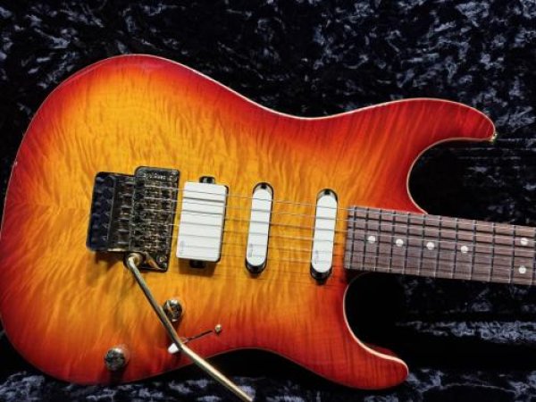 画像1: Suhr Standard Legacy LE Special Curly Maple Top / Aged Cherry Burst / FRT (1)