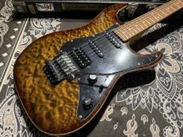 画像3: Suhr Standard Bengal Burst w/ Binding (3)