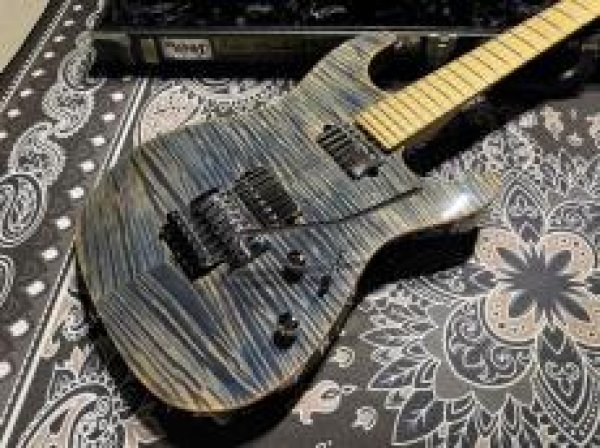 画像3:  Suhr Standard / Trans Blue Denim Slate (3)