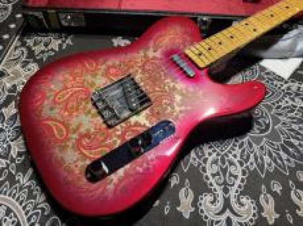 画像3: Fender Custom Shop "Carefully selected" Vintage Custom '68 Telecaster /Pink Paisley (3)