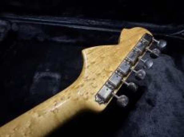 画像9:  Davis Custom Guitars Yngwie Malmsteen Scalloped Stratocaster / OlympicWhite (9)