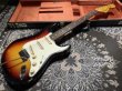 画像2: Fender Custom Shop W25 Stratocaster Sunburst / PRO Relic / 2025 NAMM (2)