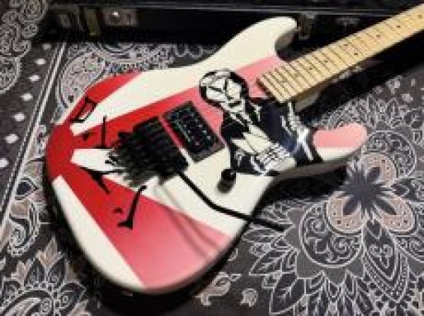 画像3: Charvel USA Custom Shop Warren De Martini / Bomber (3)