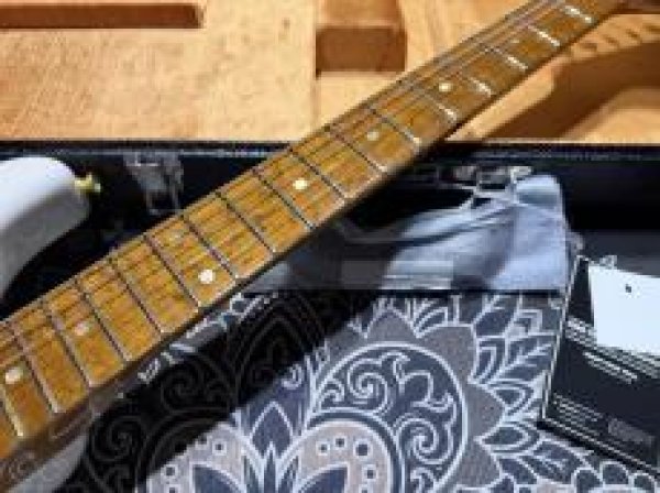画像4: Fender Custom Shop American Custom Stratocaster NOS / Aged White Blonde (4)