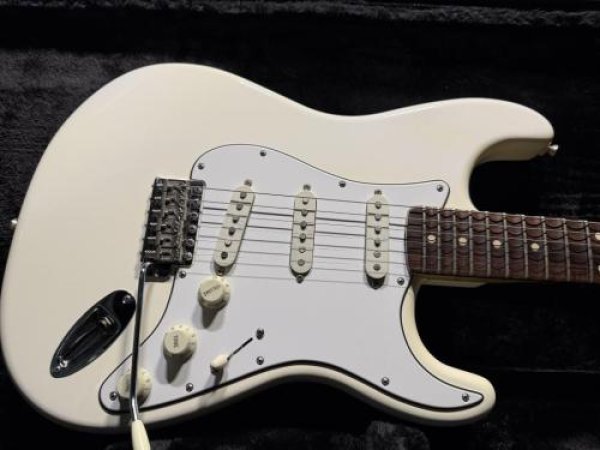 画像1:  Davis Custom Guitars Yngwie Malmsteen Scalloped Stratocaster / OlympicWhite (1)