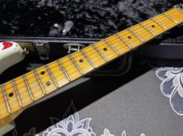 画像4: Fender Custom Shop Fender Custom Shop '60 Stratocaster S-S-H Heavy Relic FRT / Ltd White Lightning (4)