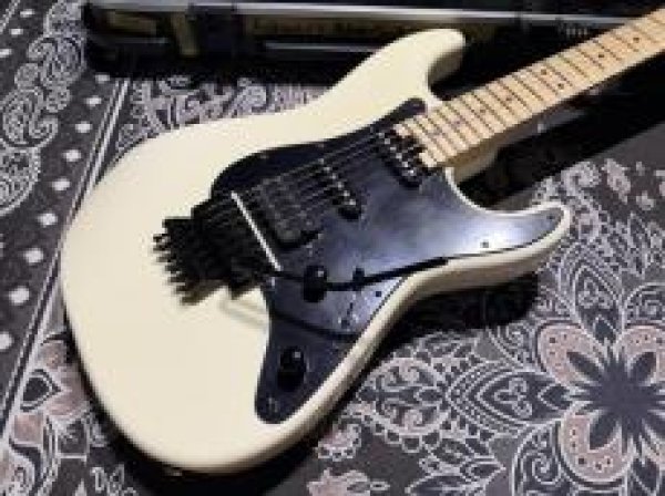 画像3: Jackson Custom Shop / Adrian Smith sig San Dimas MPL / Snow White (3)