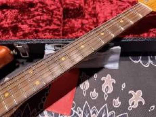 画像4: Fender Custom Shop 1962 Stratocaster SSH Heavy Relic / Trance Orange (4)