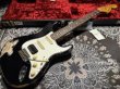 画像2: Fender Custom Shop 1969 S-S-H Stratocaster Heavy Relic Black (2)