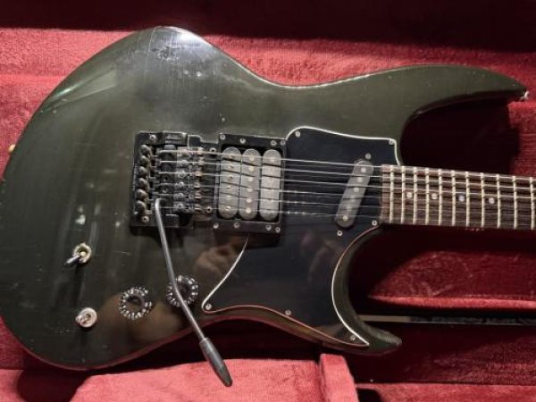 画像1: Hamer USA Phantom A5 Glenn Tipton Black / Vintage (1)