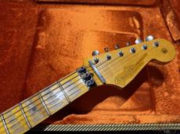 画像5: Fender Custom Shop 1956 Stratocaster Heavy Relic FRT / Vintage White (5)