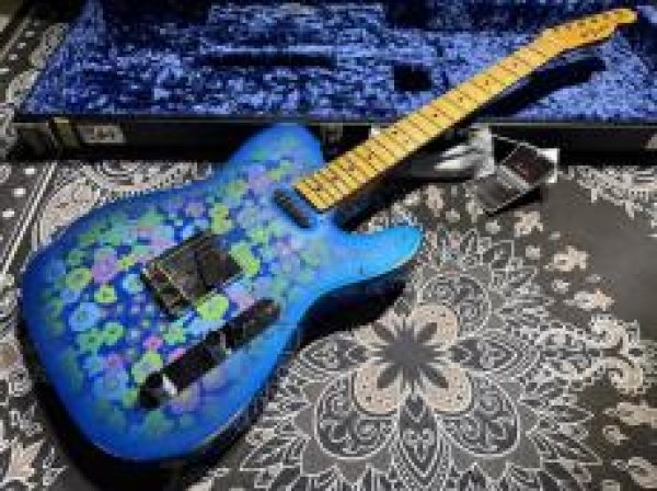 画像3: Fender Custom Shop LTD '68 Telecaster Relic Blue Flower (3)