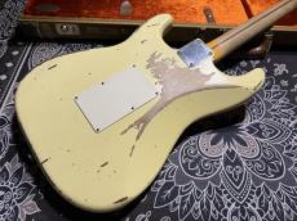 画像7: Fender Custom Shop 1956 Stratocaster Heavy Relic FRT / Vintage White (7)