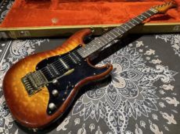 画像3: Valley Arts Valley Arts '84 Stratocaster HSH Quilted Maple Kahler / Sunburst (3)