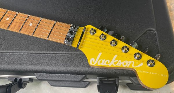 画像4: Jackson Custom Shop Dinky HSH - Graffiti Yellow (4)