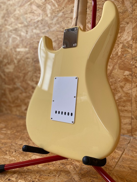 Fender USA Yngwie Malmsteen Stratocaster Vintage White / Maple